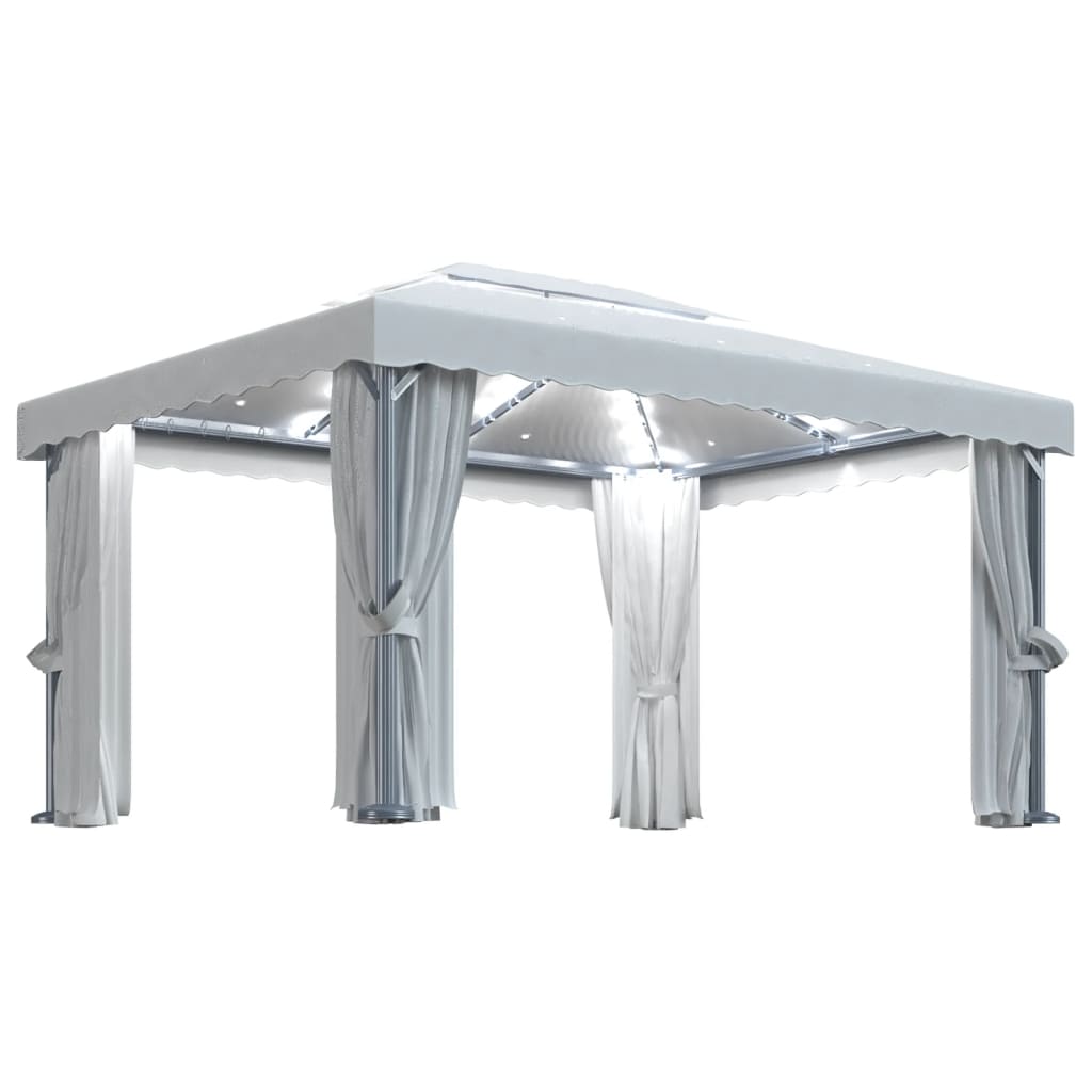 Prieel Met Gordijn En Led-Lichtslinger Wit