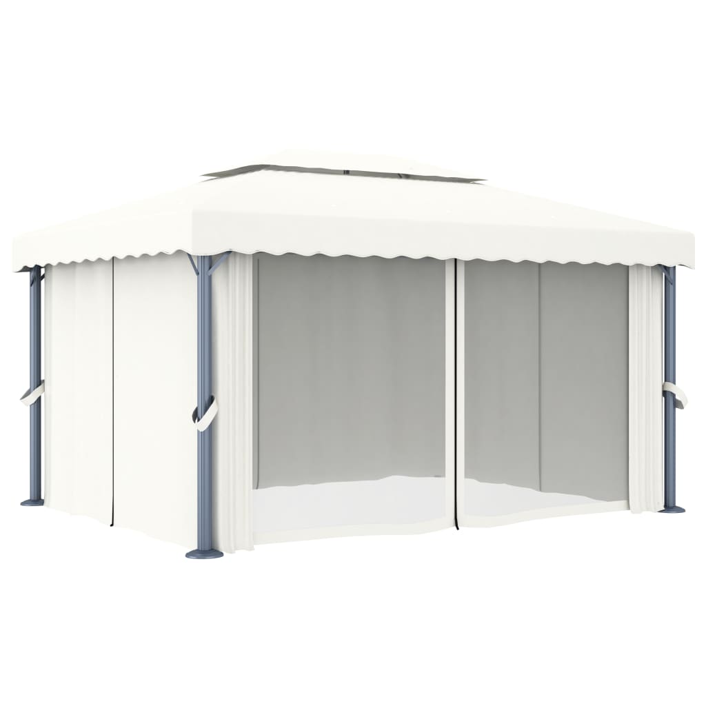 Prieel Met Gordijn En Led-Lichtslinger Wit